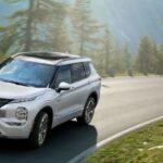 Mitsubishi Outlander – автомобіль, що однаково впевнено почувається на трасі та бездоріжжі.
