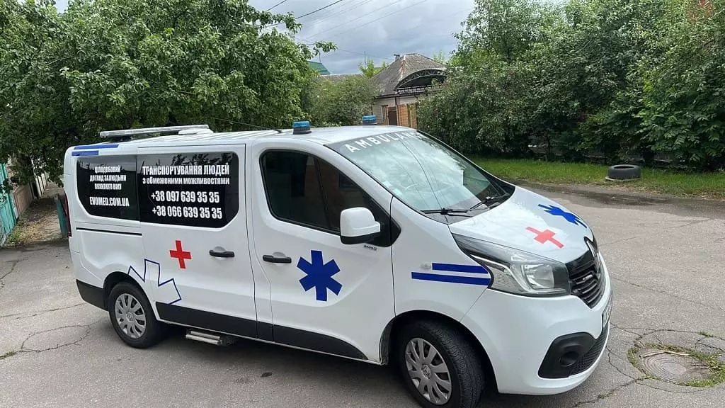 Перевезення лежачих хворих у вихідні та свята: як замовити оперативно